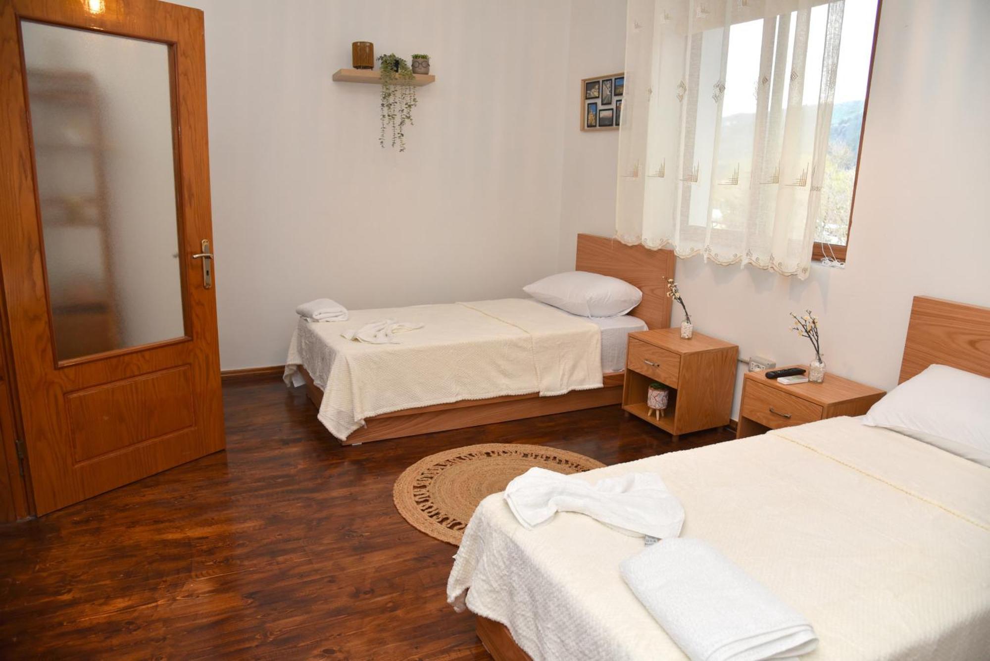 Woodland Apartment Berat Ngoại thất bức ảnh